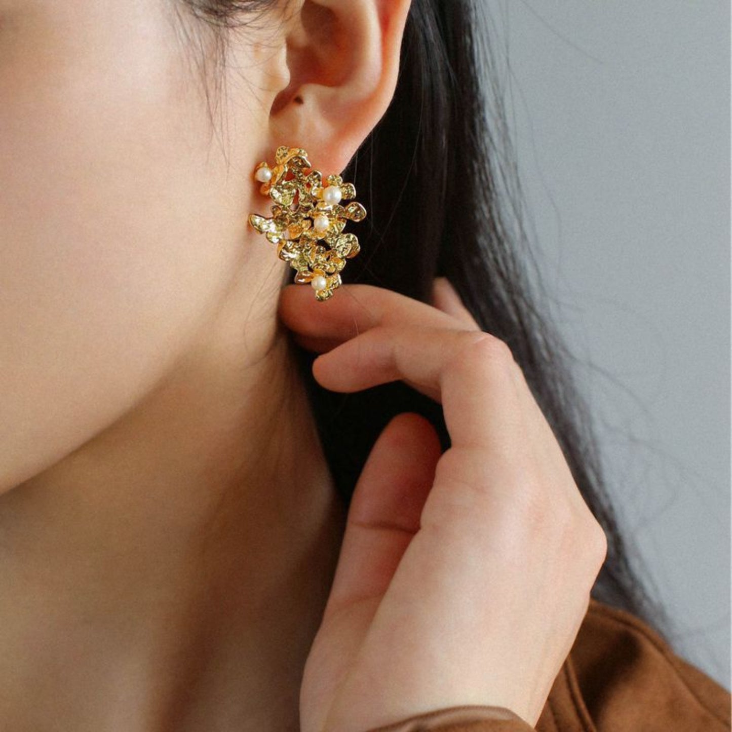 Flower earring