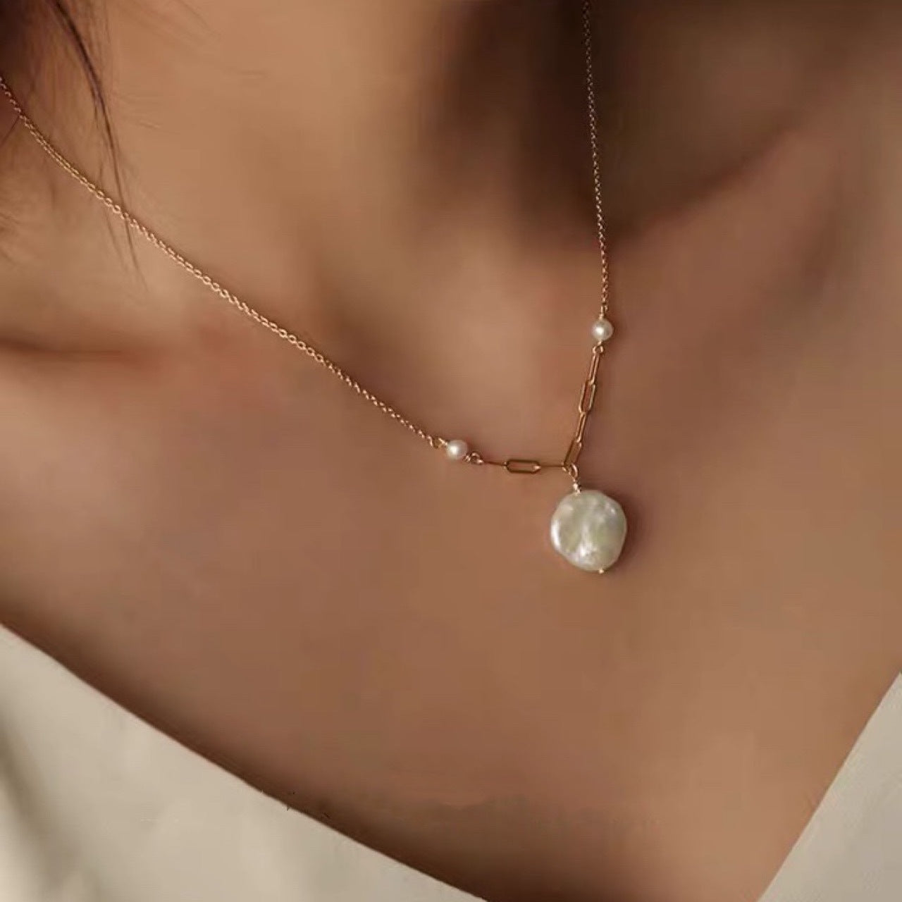 Stacking pearl necklace with cloud chain