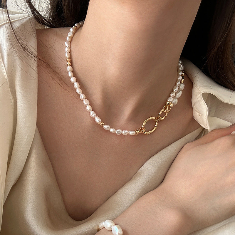 Retro pearl long necklace