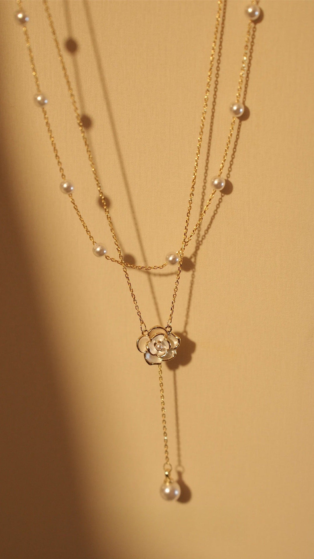 Camellia necklace