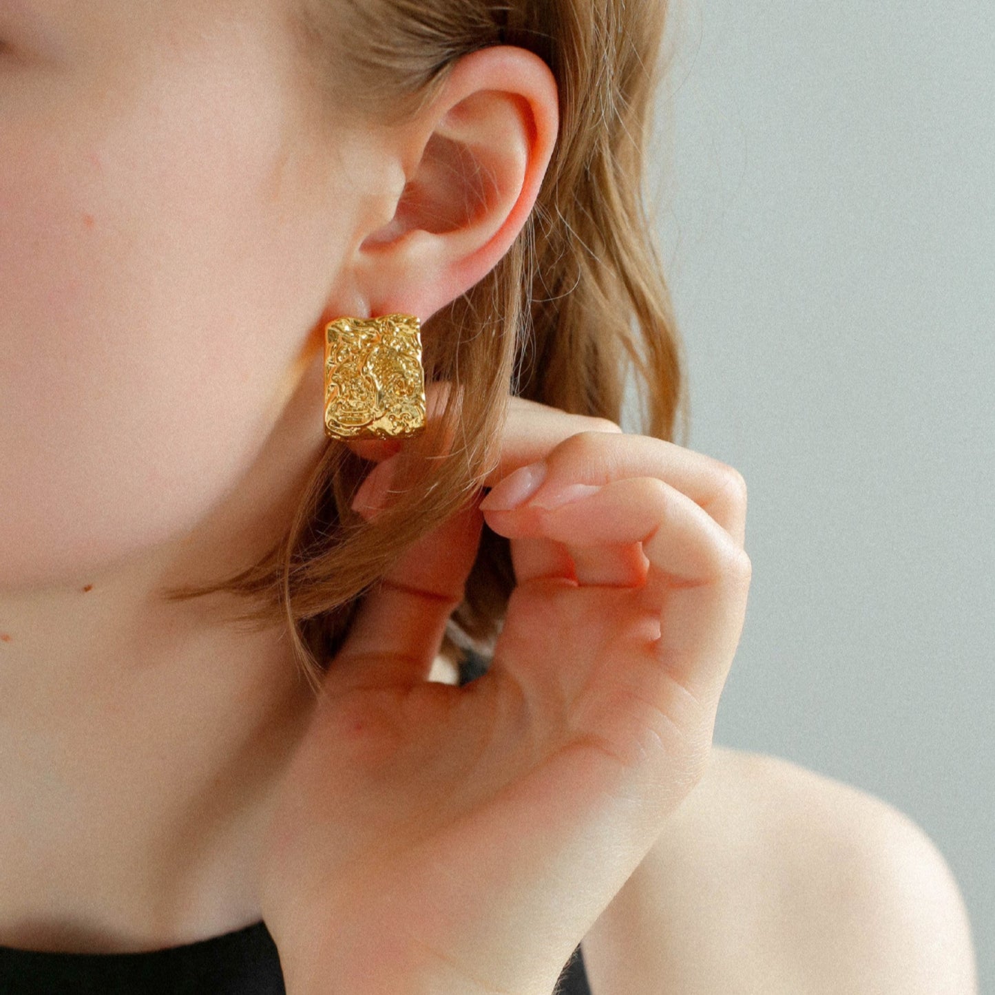 'Lava rock' earring